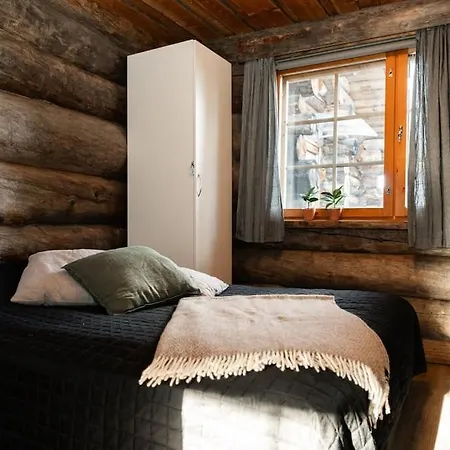 Rukan Pilvimaja - 400 Metriae Rinteiltae * קוסאמו