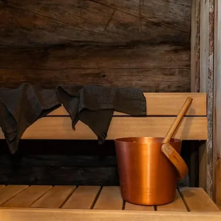 Rukan Pilvimaja - 400 Metriae Rinteiltae * Kuusamo