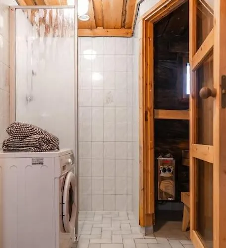 Rukan Pilvimaja - 400 Metriae Rinteiltae * קוסאמו