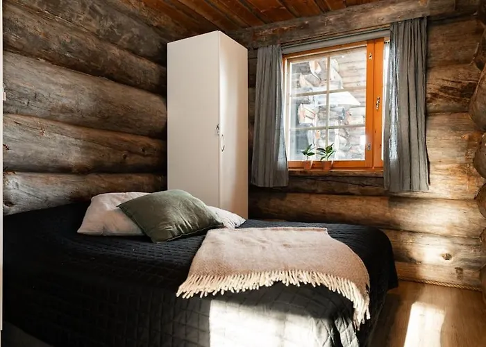 Rukan Pilvimaja - 400 Metriae Rinteiltae * קוסאמו